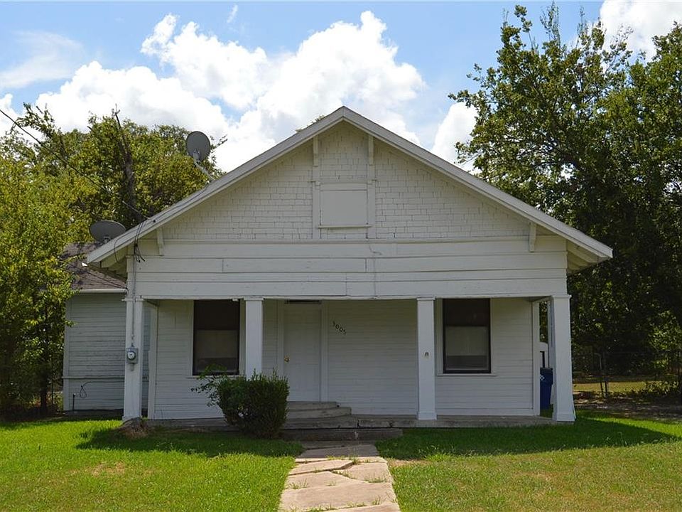1st image of 3005 Mitchell St