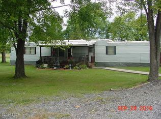 81 Cottonaro Dr, Murphysboro, IL 62966