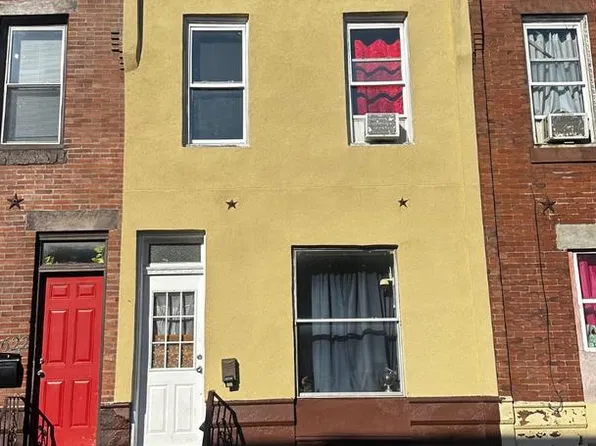 2620 S Franklin St, Philadelphia, PA 19148