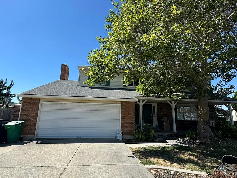 1242 E Eastridge Cir — Photo 17