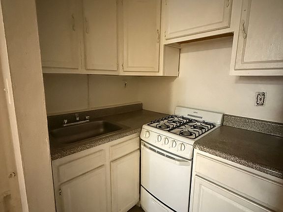 3rd image of 97 Gates Ave #4F