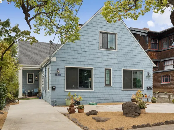 3271 Kempton Ave, Oakland, CA 94611