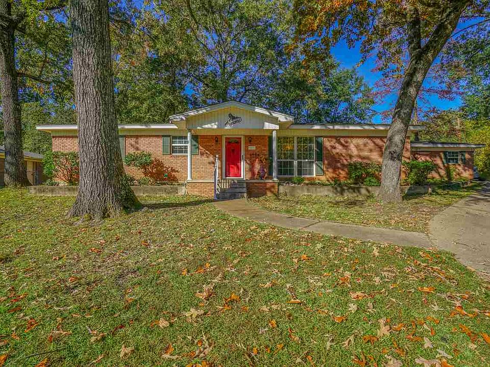 1st image of 2505 Buckner Dr