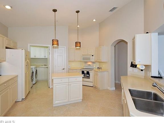 4th image of 3302 Twilight Ln Unit 6304