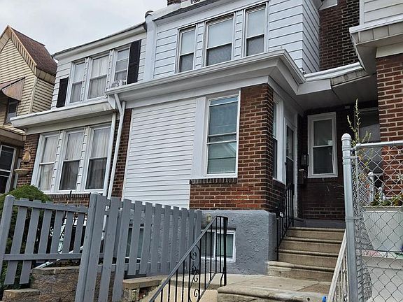 2nd image of 3848 Bennington St