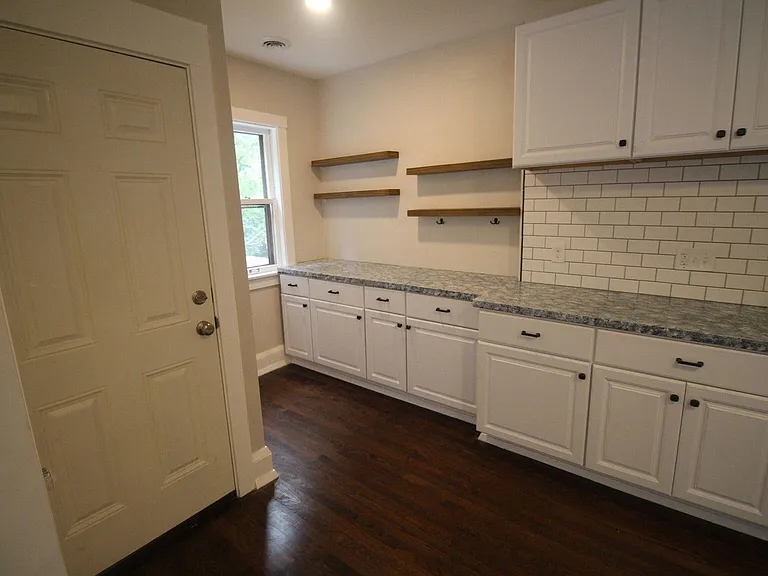 2161 N 48th St #UPPER — Photo 14