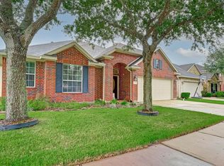 2203 Winchester Lk, Rosenberg, TX 77471