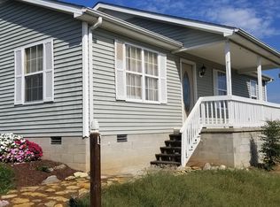 27 Red Horse Ave, Scottsville, KY 42164