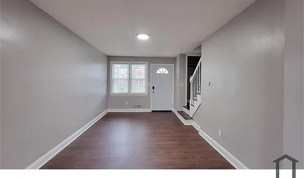 4908 Nelson Ave — Photo 11