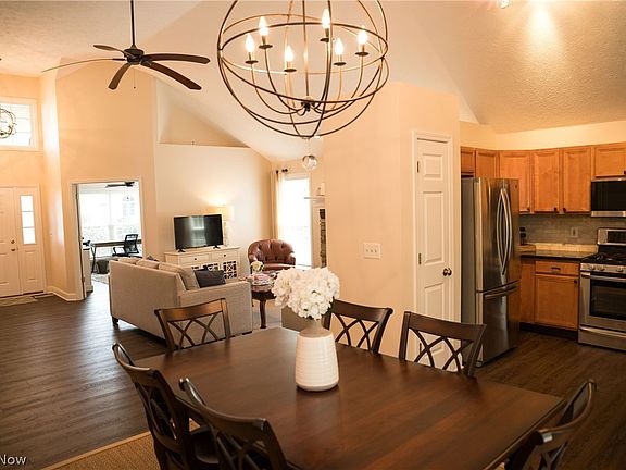 4th image of 21351 Greenfield Pl