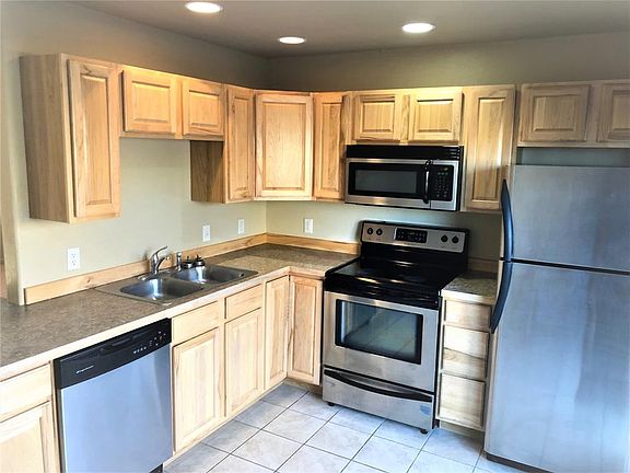 2nd image of 707 N North St APT I