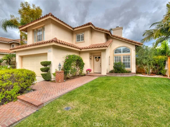 19 El Guiro, Rancho Santa Margarita, CA 92688