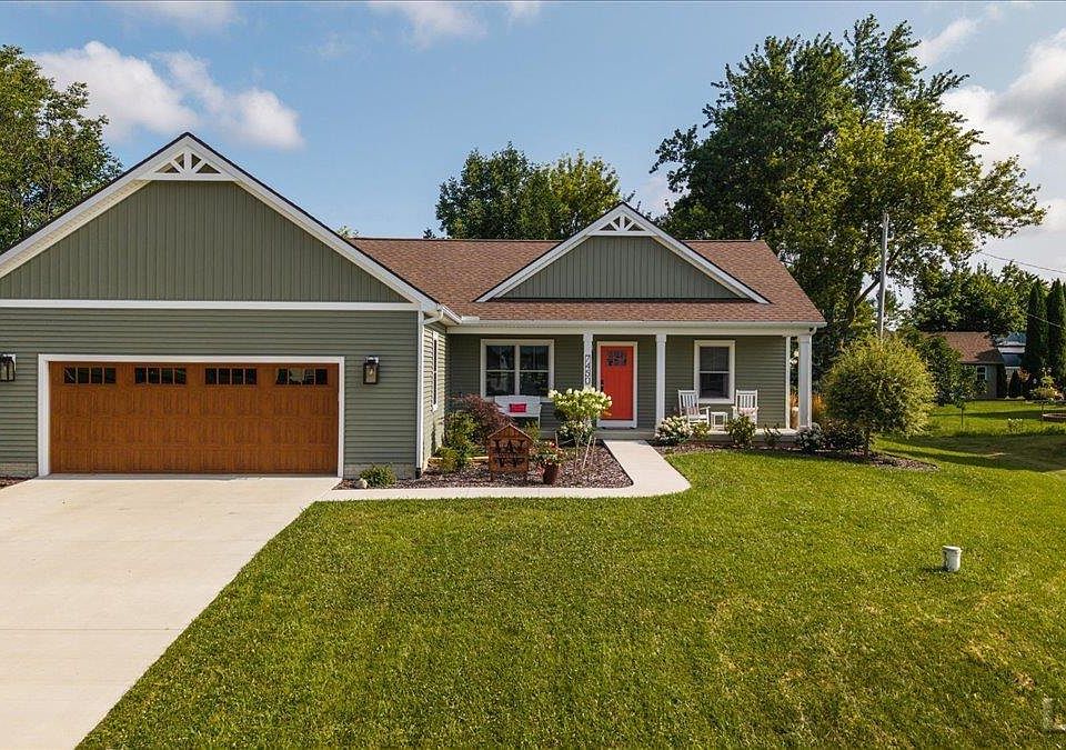 1st image of 7450 Kingsley Dr