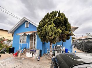 227 W 47th St, Los Angeles, CA 90037