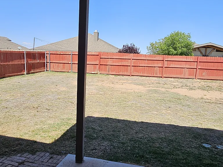 6904 Redbud Ct — Photo 20