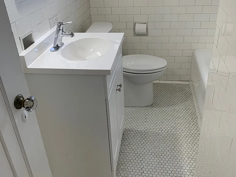 2312 Broadmeade Rd #2 — Photo 14