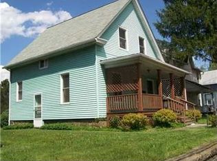 708 New Castle St, Butler, PA 16001