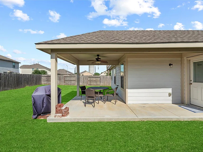 26006 Windy Prairie Ct — Photo 29