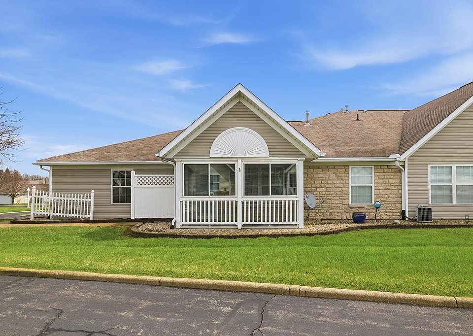 1st image of 699 Scott Dr