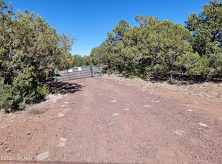 24 County Road N3071, VERNON, AZ 85940