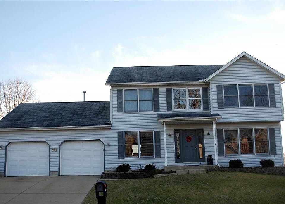 1st image of 2266 Cranston St