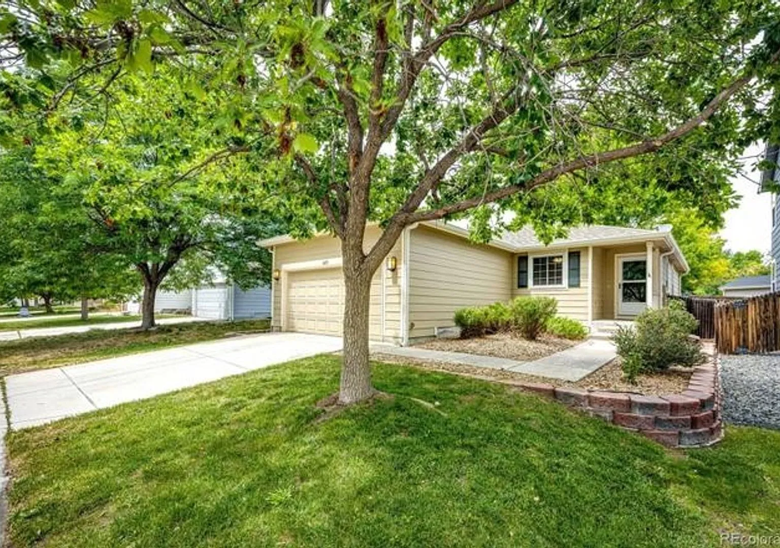 Spacious 5BR/3B House in Englewood/Parker — Photo 1