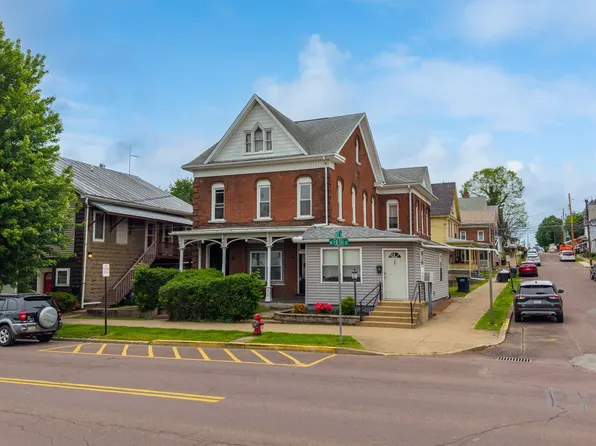 305 W 5th St #1, Bloomsburg, PA 17815