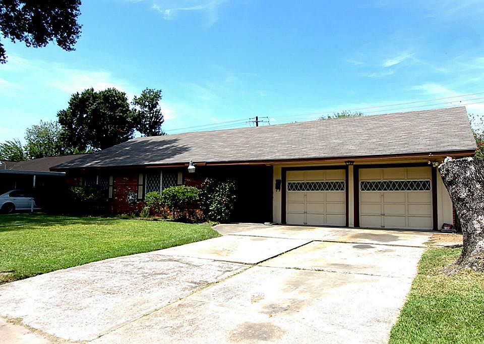1st image of 8530 Glen Valley Dr
