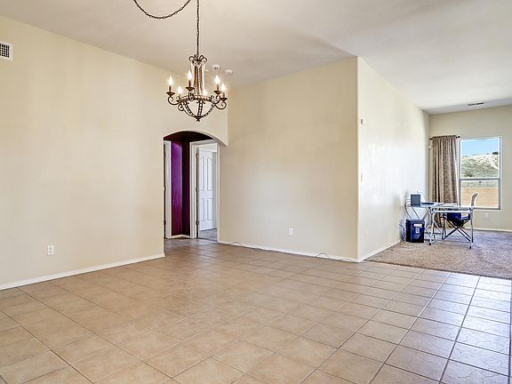 4th image of 861 Loma Pinon Loop NE