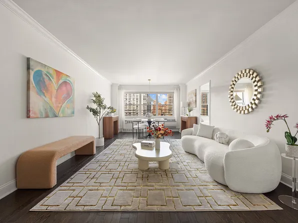 300 East 71st Street image 2 of 8