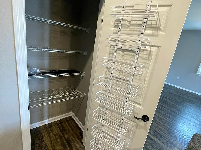 465 Tuscany Chase Dr — Photo 17