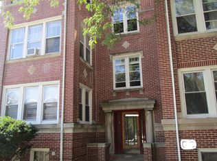 1700 W Highland Ave, Chicago, IL 60660