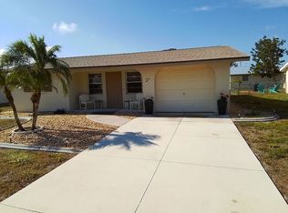 211 E Langsner St, Englewood, FL 34223