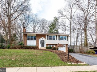 9603 Hershour Ct, Fairfax, VA 22032