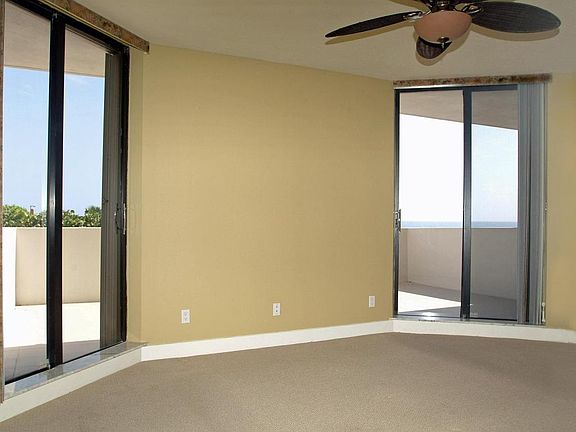 5th image of 5250 N Ocean Dr APT 3N