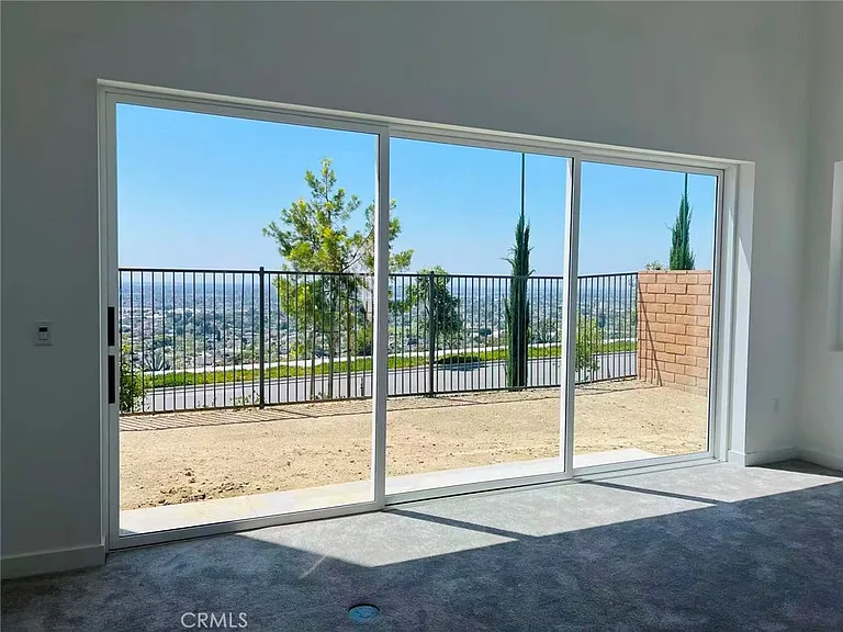 285 Remy Ln — Photo 7