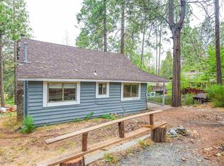 22734 Black Hawk Dr, Twain Harte, CA 95383