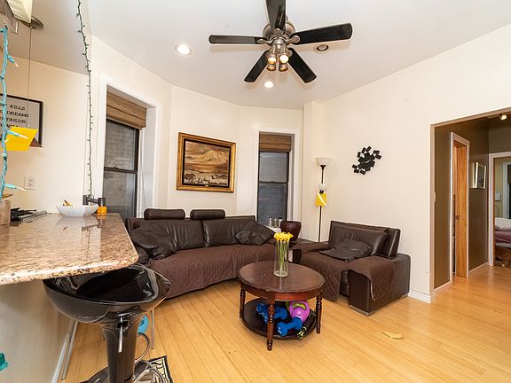 2nd image of 19 W 106th St APT 1C