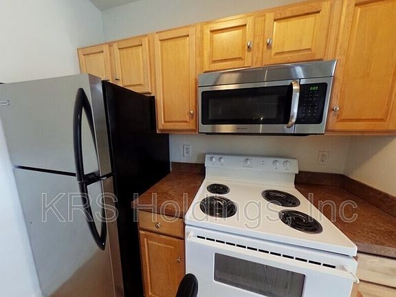 2nd image of 301 Goshen St #A1