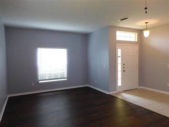 3rd image of 604 Casa Marina Pl