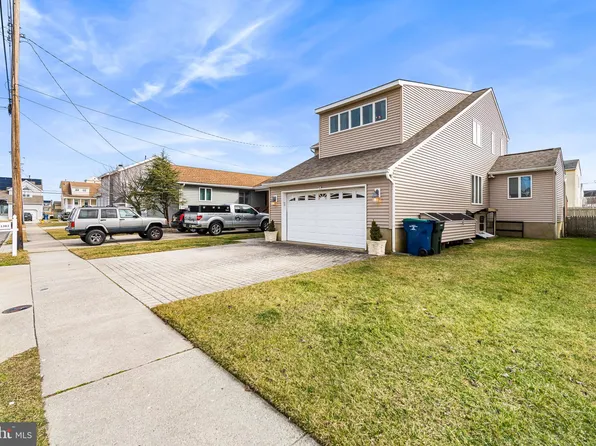 1302 Ray Ave, Brigantine, NJ 08203