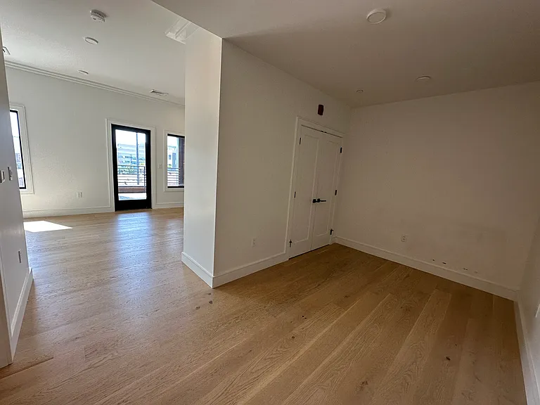 50 Leo M Birmingham Pkwy #507D — Photo 7