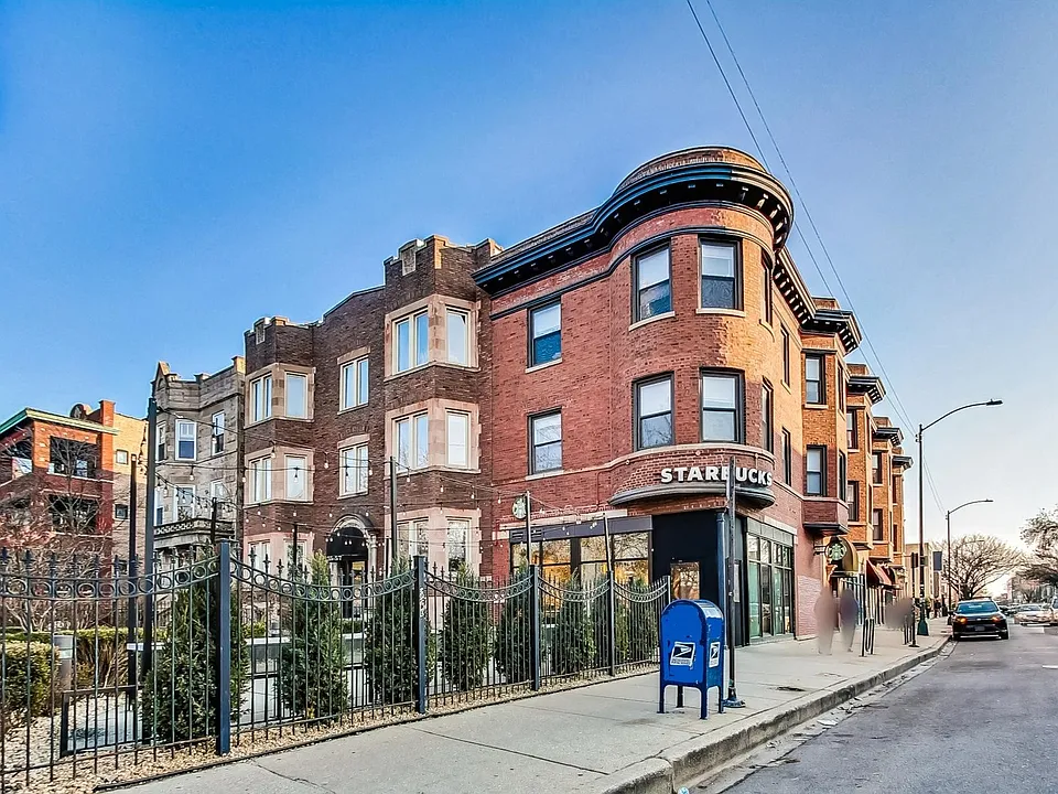 2537 N California Ave #2