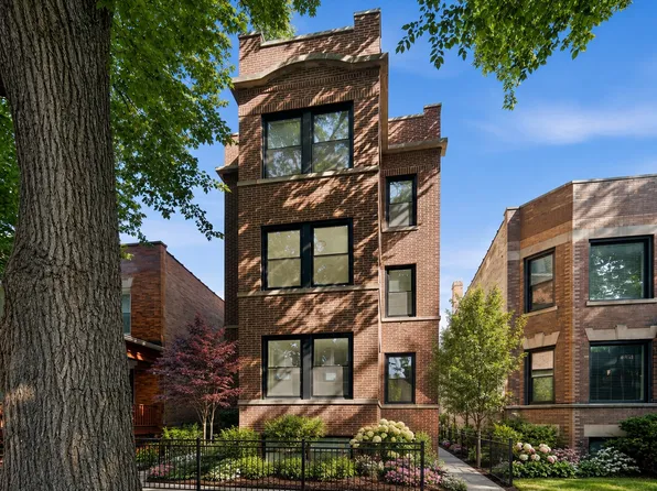 2442 W Wilson Ave #3, Chicago, IL 60625