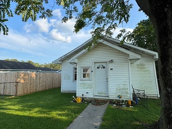 2nd image of 1109 W 17th St