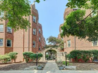 4130 N Kedvale Ave APT 307, Chicago, IL 60641