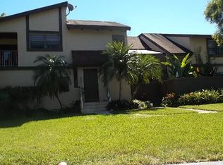 2211 Bayberry Dr, Pembroke Pines, FL 33024