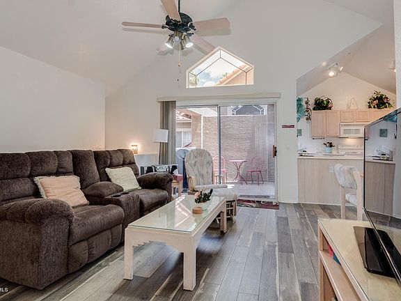 5th image of 1633 E Lakeside Dr Unit 187