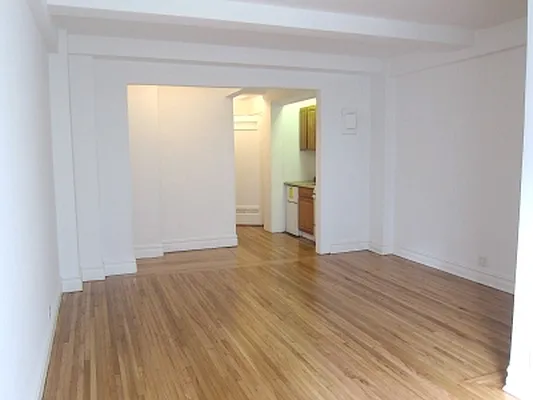 Rented by Citi Habitats | media 16