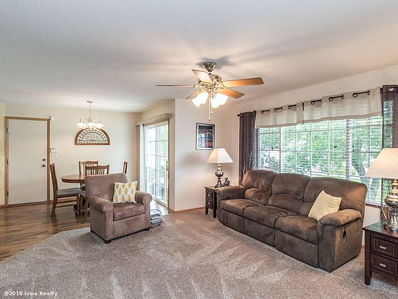 2nd image of 9817 Suncrest Ln